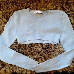 Zara blue cropped knit long sleeved top size small EUC
